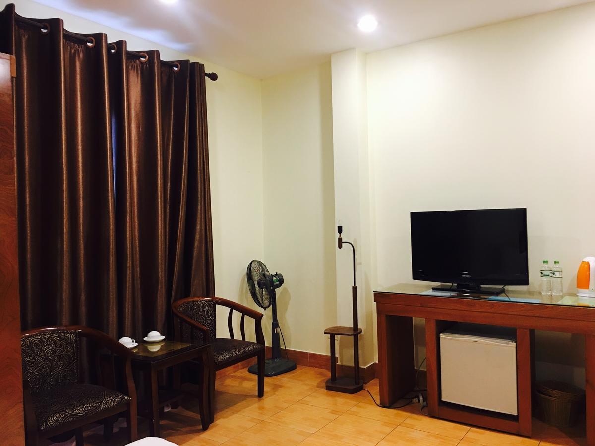 Saigon Palace - Tran Quoc Hoan Hanoi Luaran gambar
