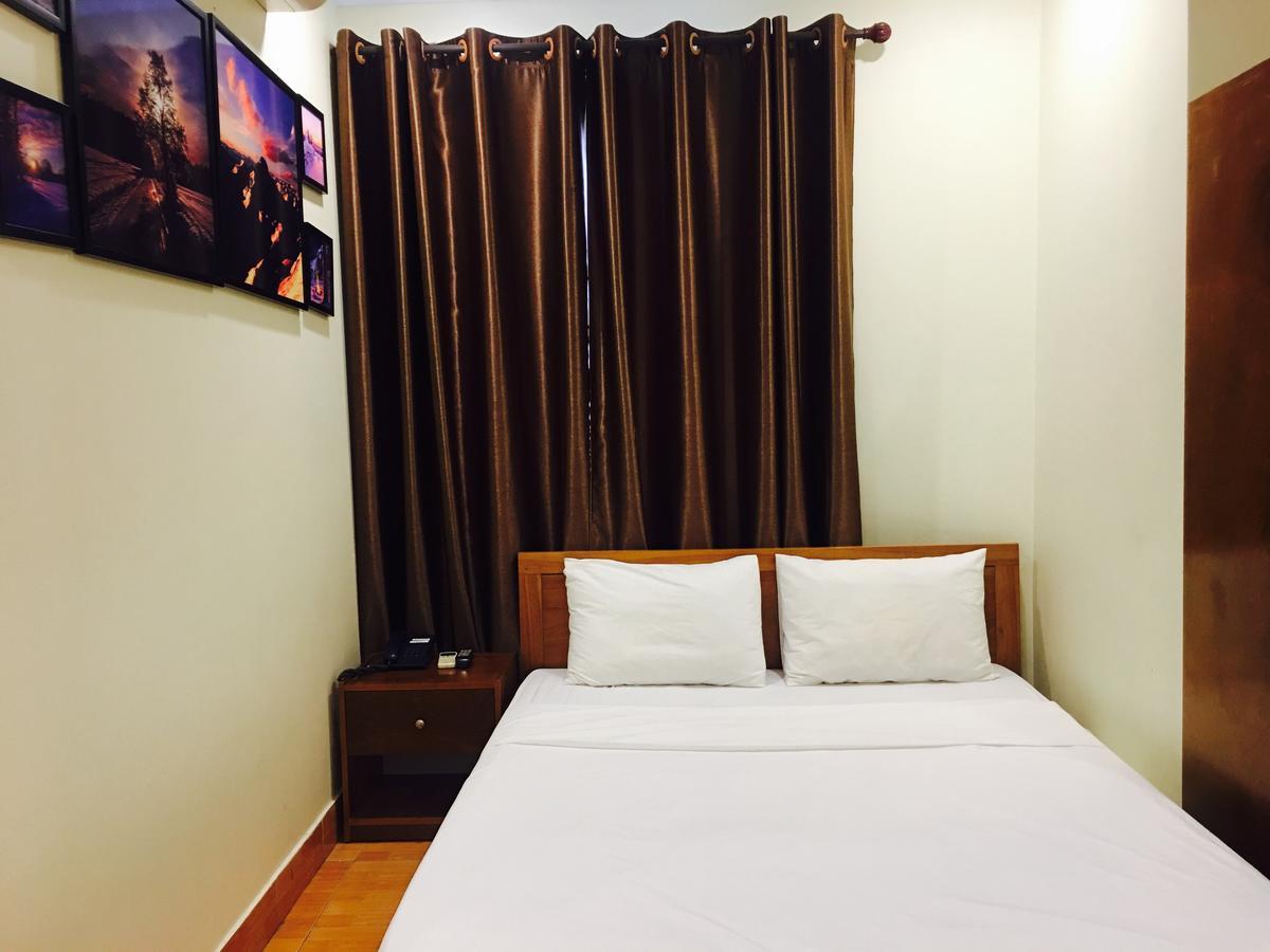 Saigon Palace - Tran Quoc Hoan Hanoi Luaran gambar
